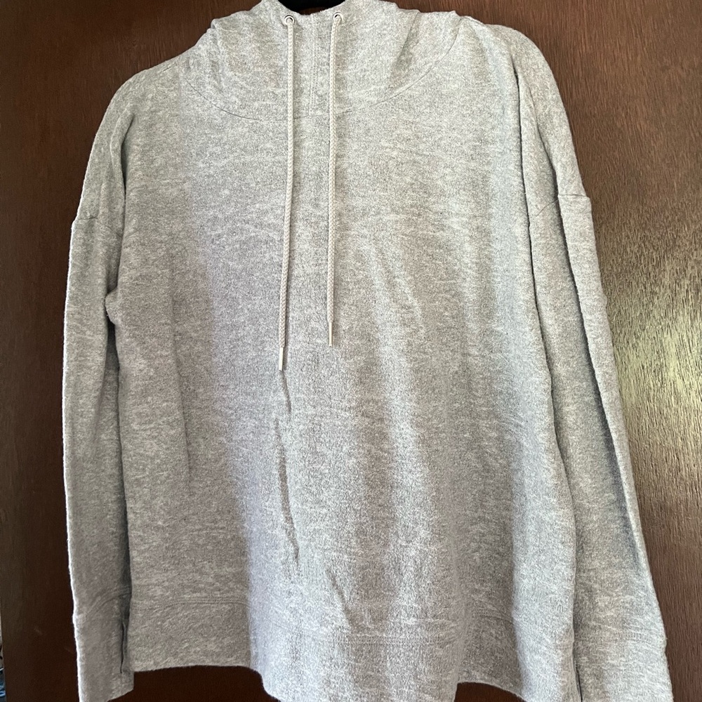 Zyia textured pullover